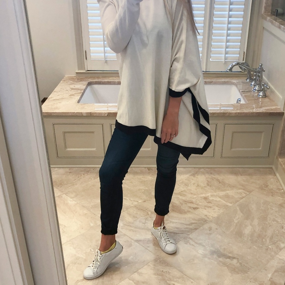 Katherine Barclay cream & black poncho/sweater, XS
